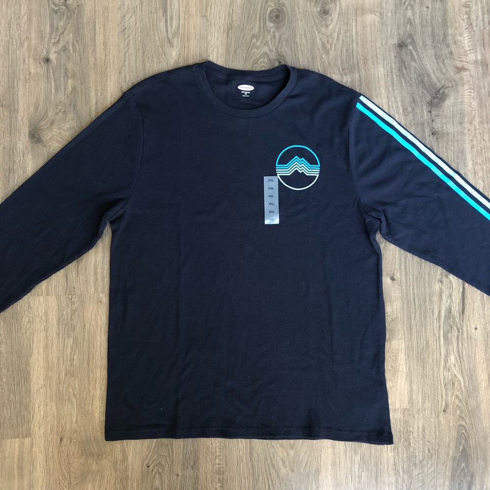Old Navy long sleeve tee
